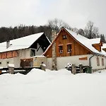 Gospodarstwo Goscinne Jesionowka Farma