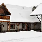 Farma Gospodarstwo Goscinne Jesionowka *