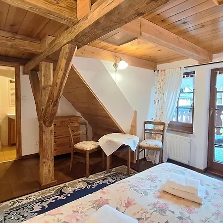 Gospodarstwo Goscinne Jesionowka *