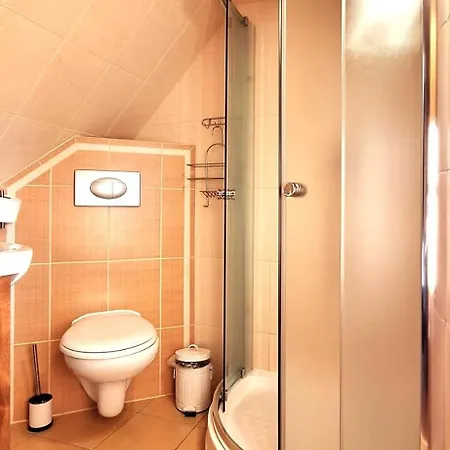 Gospodarstwo Goscinne Jesionowka 팜스테이 Goworow