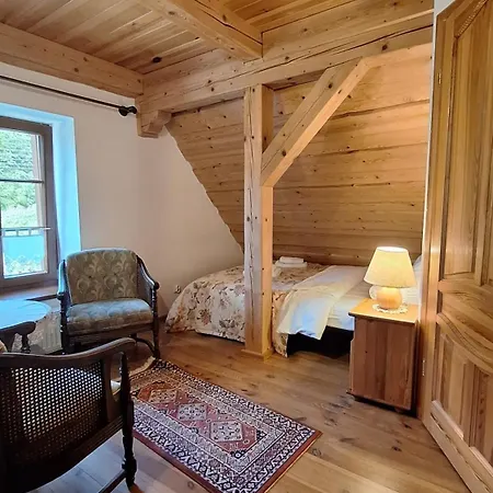 Gospodarstwo Goscinne Jesionowka *