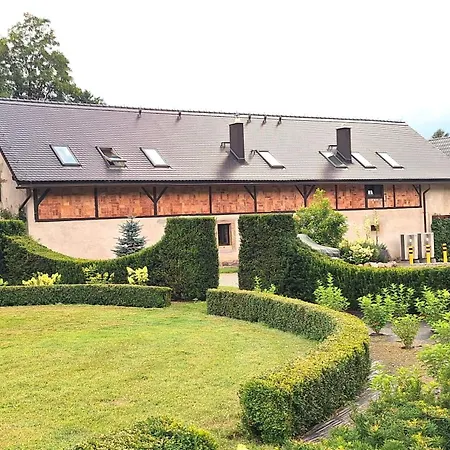 팜스테이 Gospodarstwo Goscinne Jesionowka