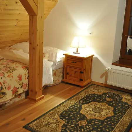 팜스테이 Gospodarstwo Goscinne Jesionowka Goworow