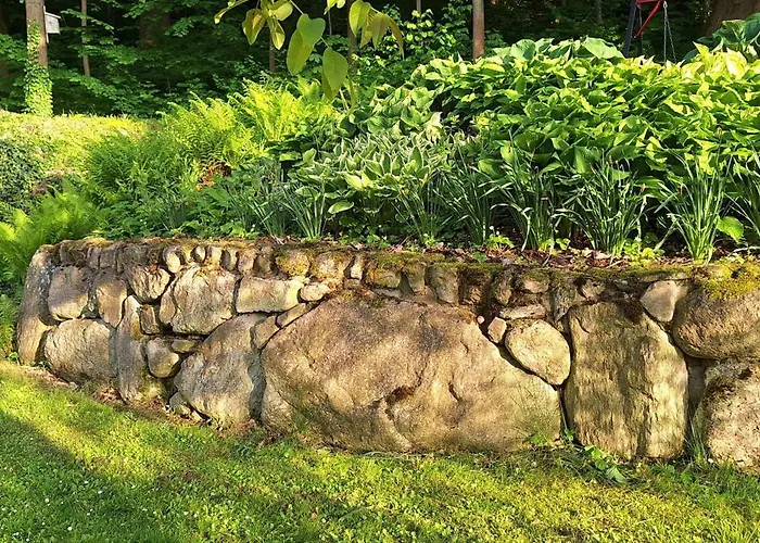 Farma Gospodarstwo Goscinne Jesionowka