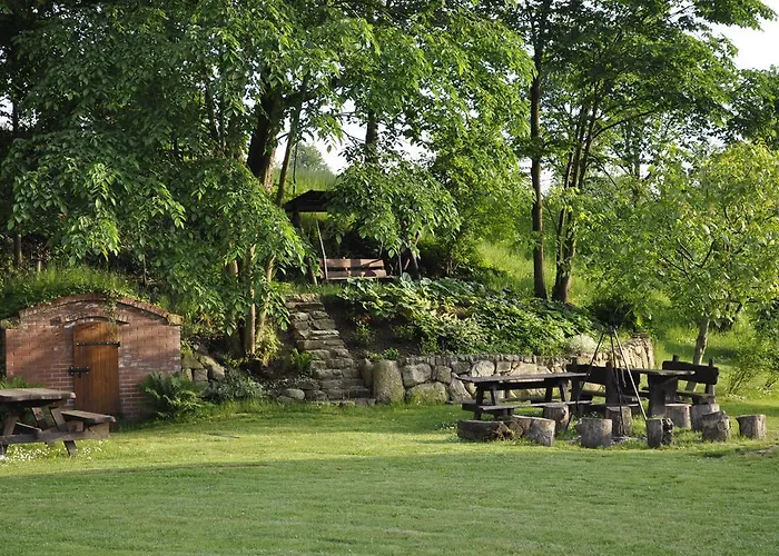 مزرعة للإقامة Gospodarstwo Goscinne Jesionowka *