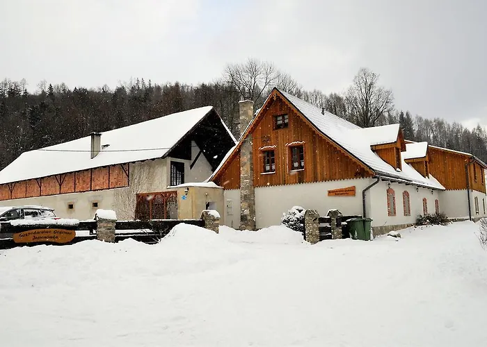 Gospodarstwo Goscinne Jesionowka Farma